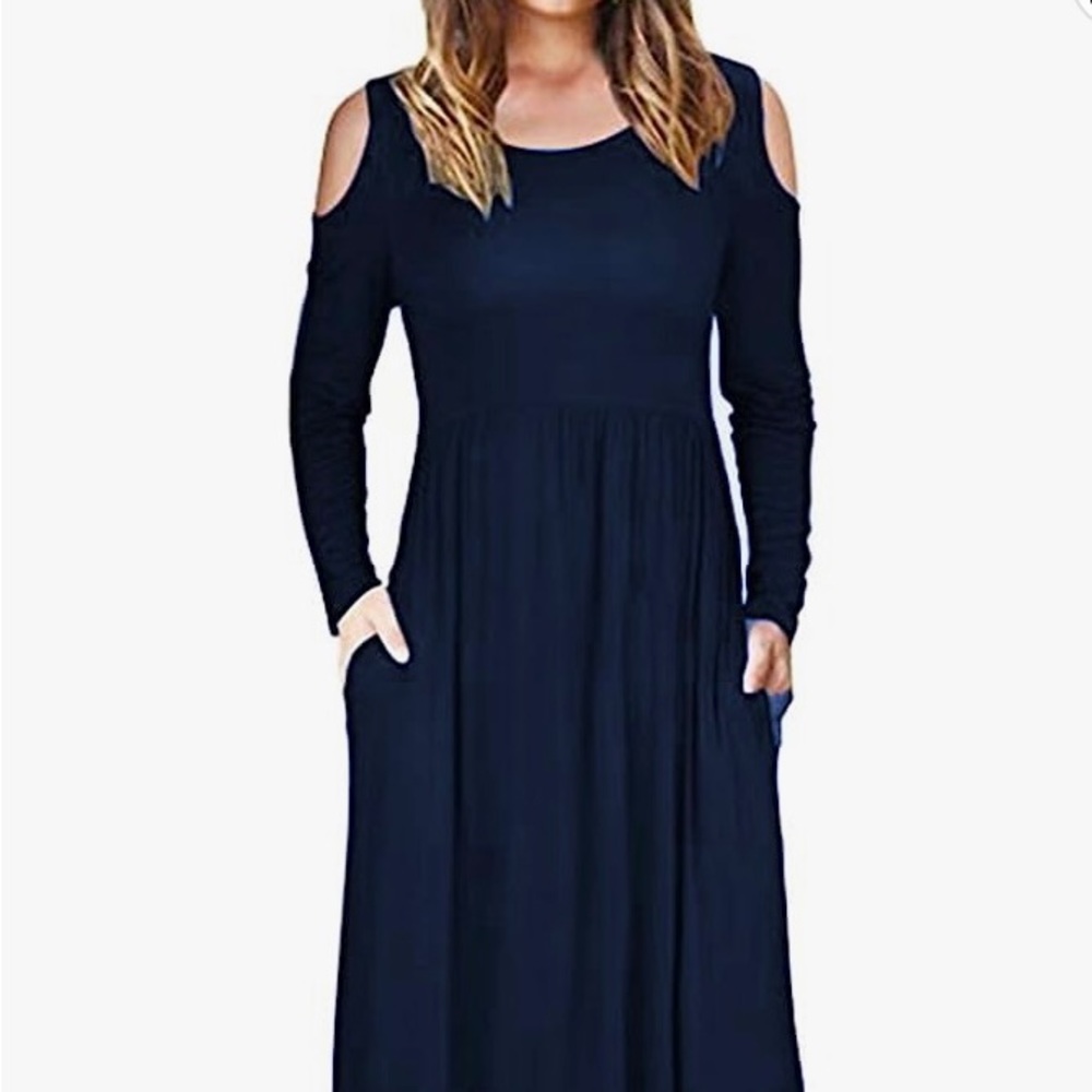 Navy long sleeved cold shoulder maxi with pockets